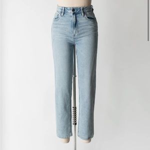 Hidden jeans- Size 27